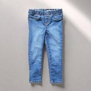 Jeans for girl size 4T Gently Used